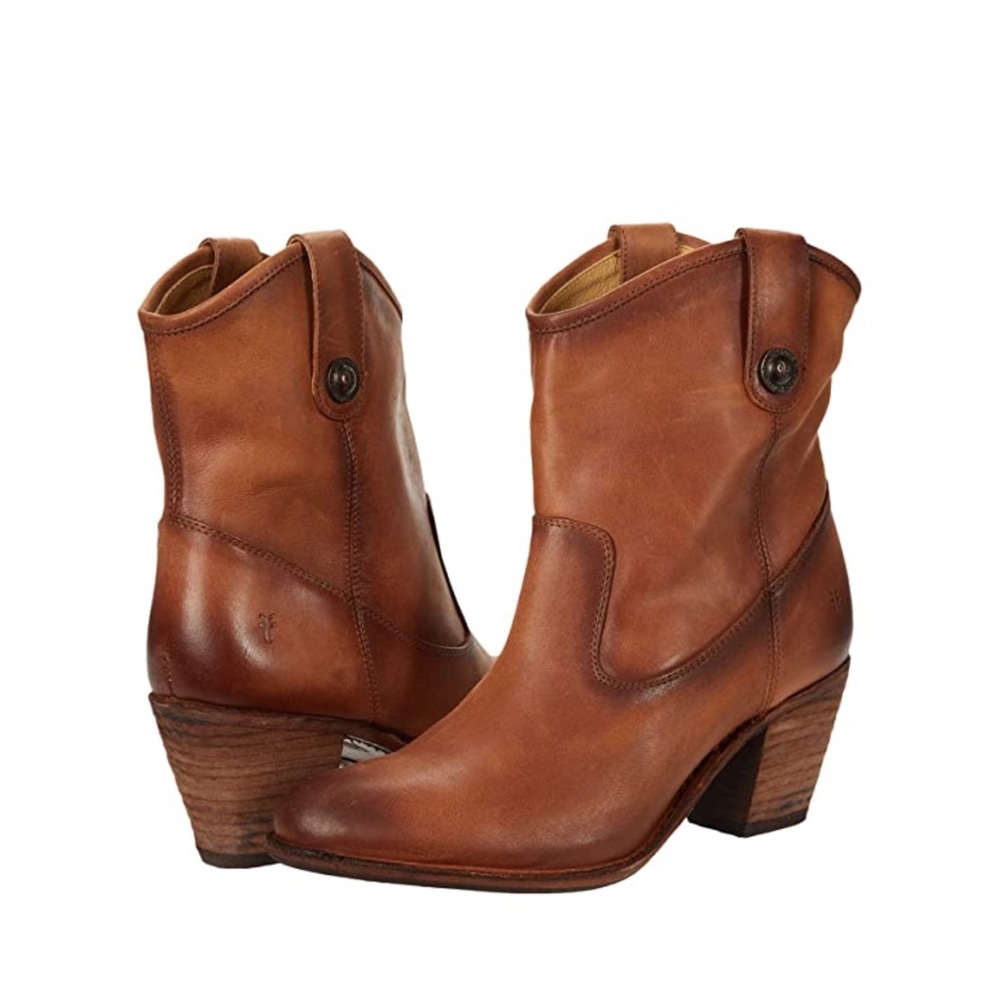 {Frye} Jackie Button Short Booties Size 9B NWT